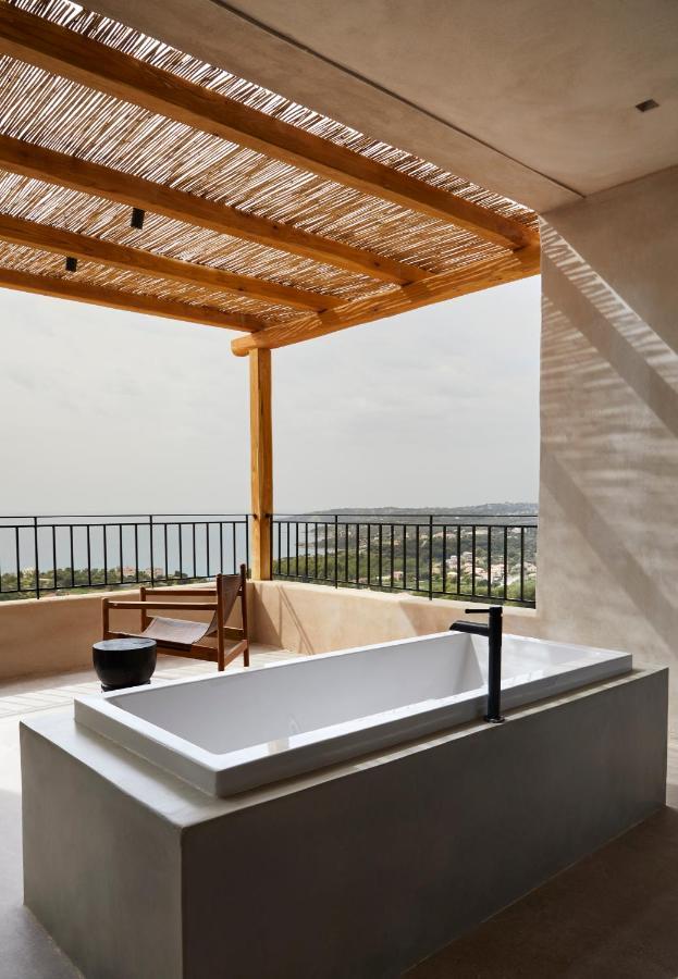 Villa Olivio - Secret Roc Villas Livathos  エクステリア 写真